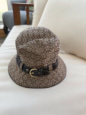 NWT Coach Signature Heart Print Bucket Hat Lt Khaki Pink XS SMALL CP354 NWT Coach women main image 2